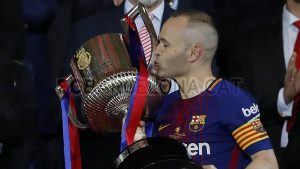 Lee más sobre el artículo ¡Iniesta vete ya!