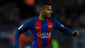 Lee más sobre el artículo Rafinha iniciará la pretemporada con el Barça, a la espera de su salida