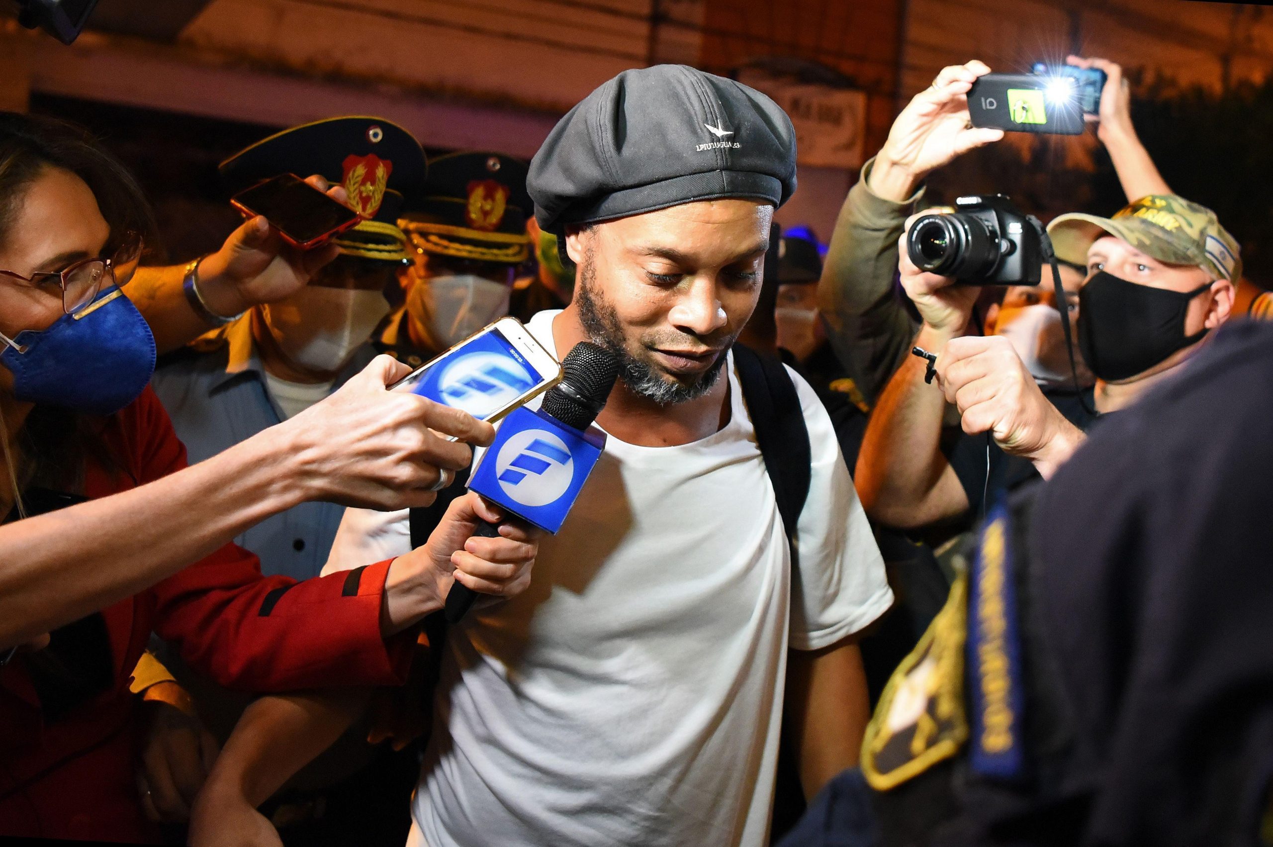 Lee más sobre el artículo Ronaldo de Assis Moreira (¿héroe o villano?)