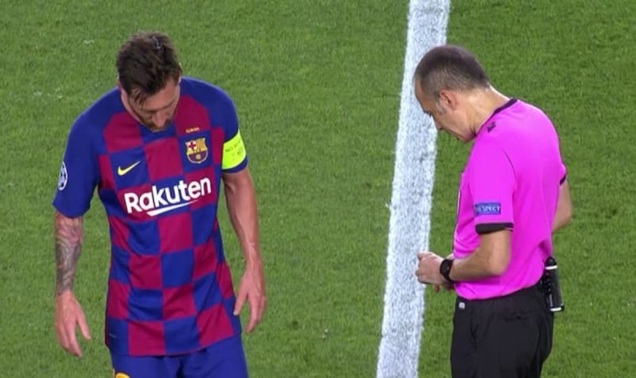En este momento estás viendo ¡Grave error de Messi!