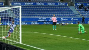 Lee más sobre el artículo El Barça mereció más en Mendizorroza