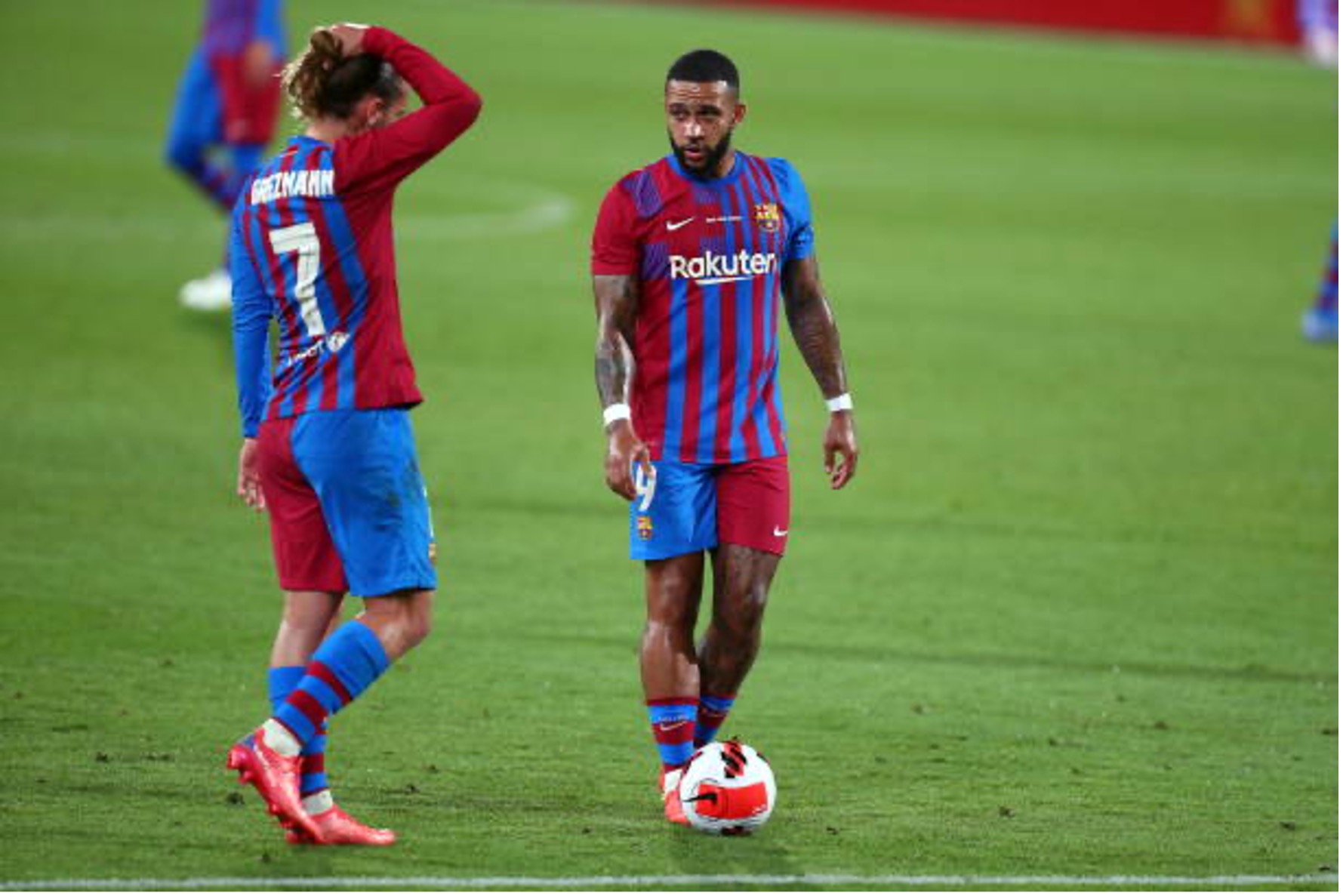 Lee más sobre el artículo Un Barça sin estrellas, un Barça con recursos