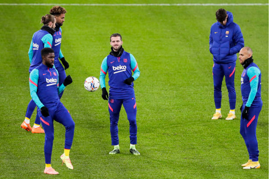 Lee más sobre el artículo Umtiti y Pjanic acceden a una rebaja salarial