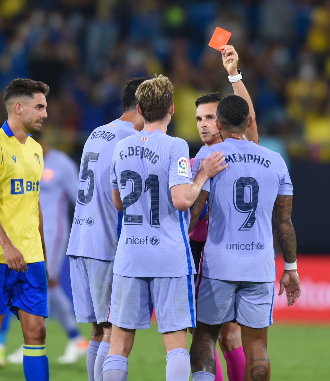 Lee más sobre el artículo El Barça sigue sin carburar