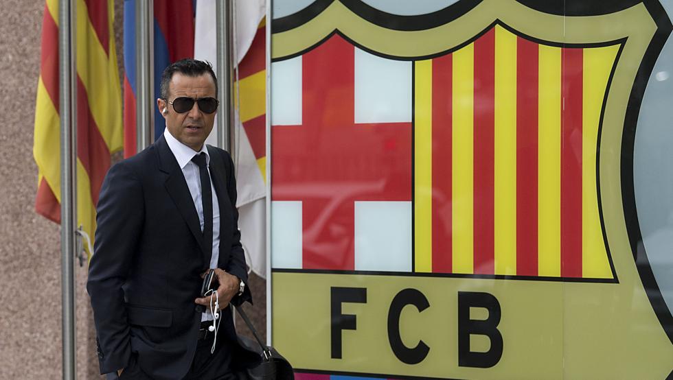 En este momento estás viendo Reunión de última hora entre Ansu, Mendes y el Barça