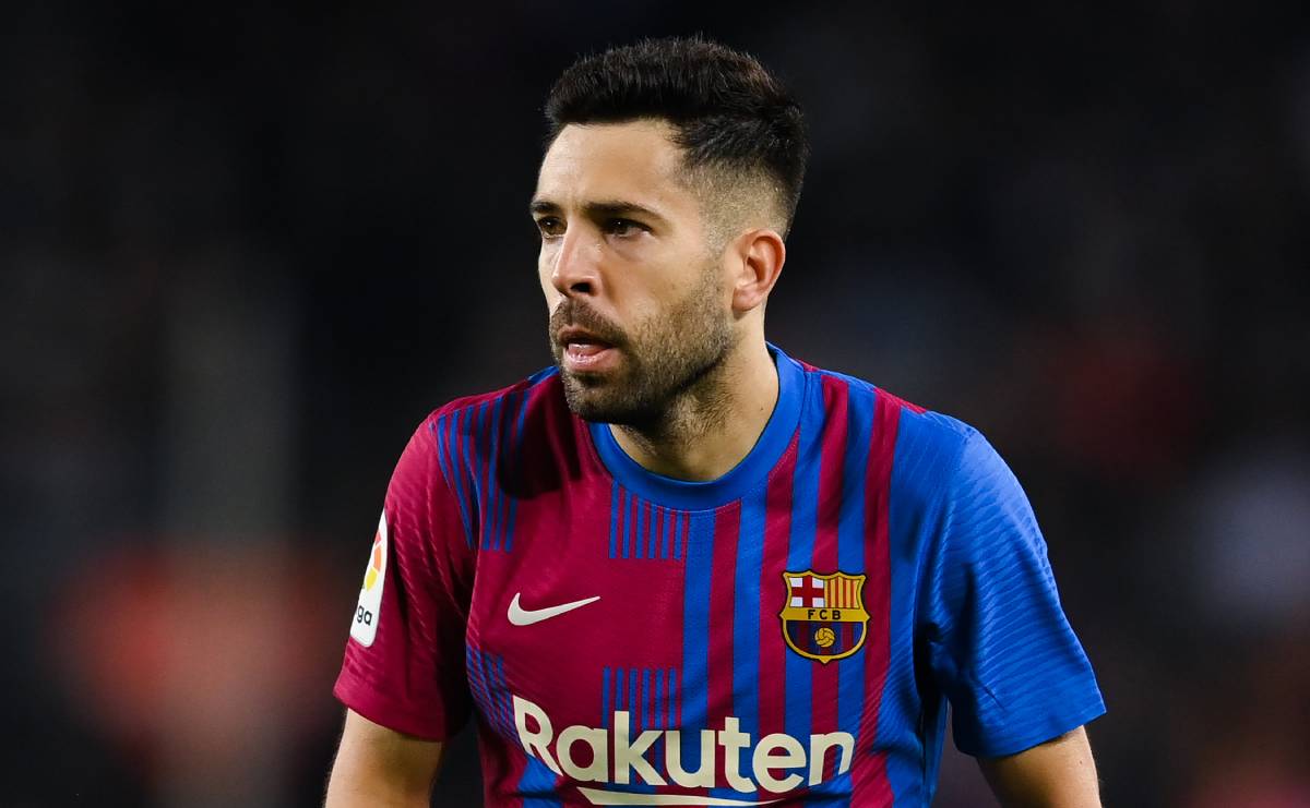 En este momento estás viendo El Barcelona ya ha escogido el relevo de Alba