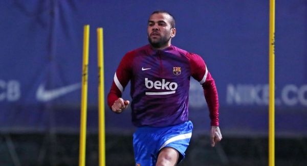 En este momento estás viendo ¡Dani Alves de baja!