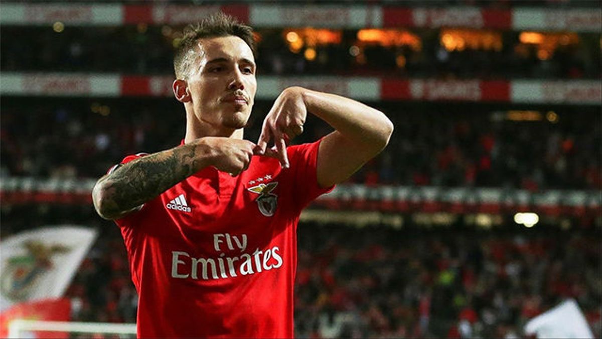 En este momento estás viendo Benfica acerca a Grimaldo al Barça
