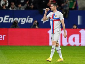 Lee más sobre el artículo ¡A Lewandowski le podrían caer tres partidos de sanción!